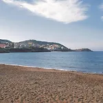 Niriides Hotel 4*