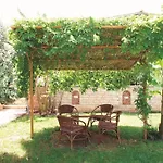 Hotel Niriides