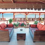 Niriides Hotell