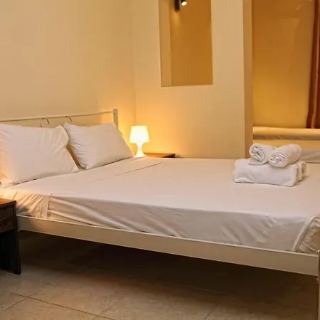 Niriides Hotel