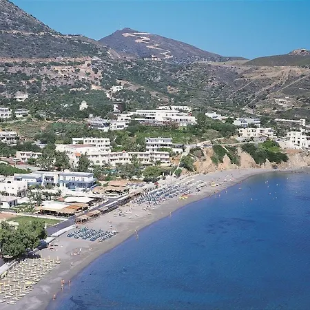 Niriides Hotel Rétino